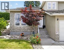 969 Skeena Drive, Kelowna, British Columbia  V1V 2K7 - Photo 3 - 10394482
