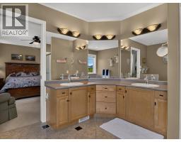 969 Skeena Drive, Kelowna, British Columbia  V1V 2K7 - Photo 44 - 10394482
