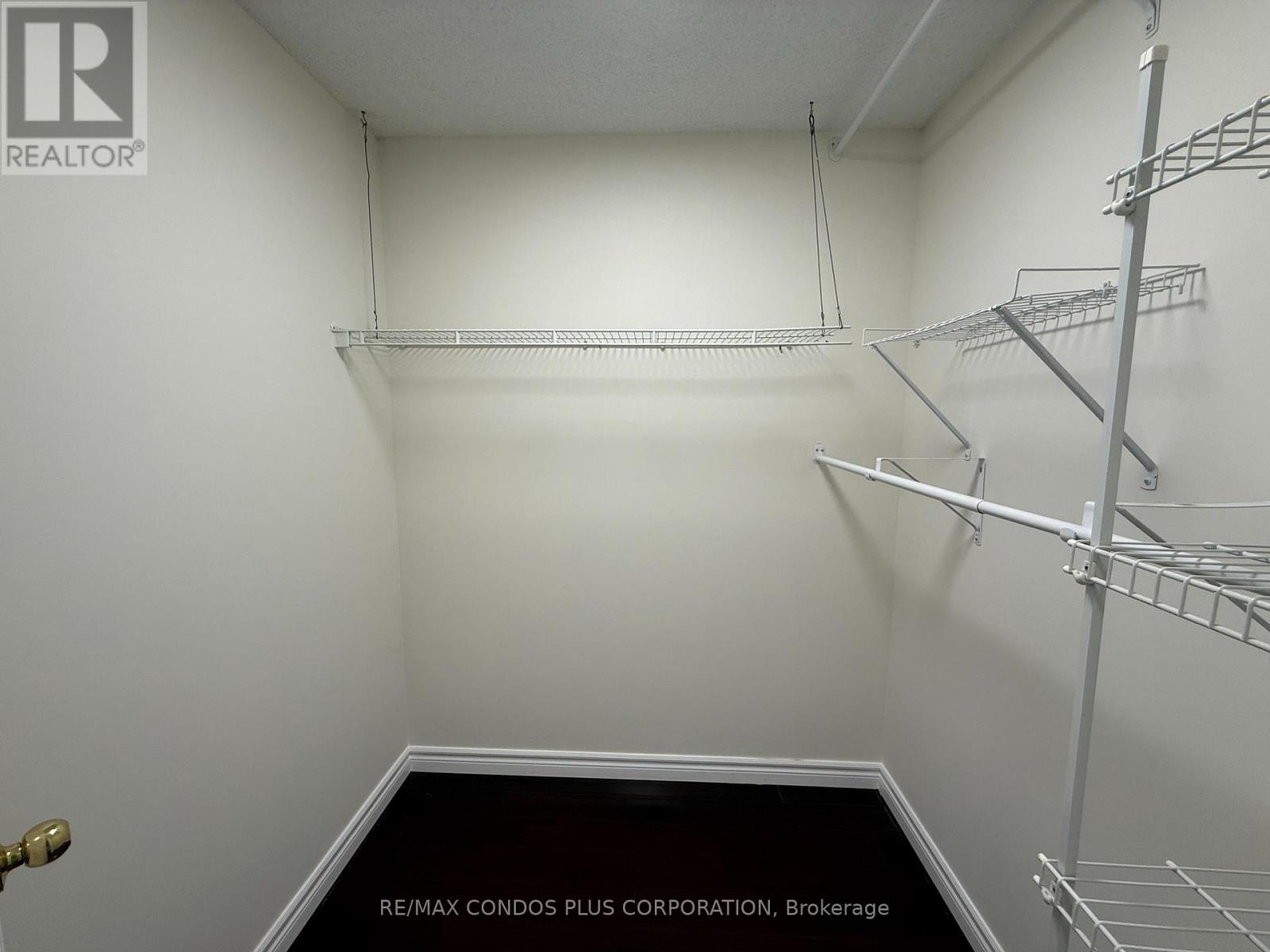 2506 - 750 Bay Street, Toronto, Ontario  M5G 1N6 - Photo 10 - C13639200
