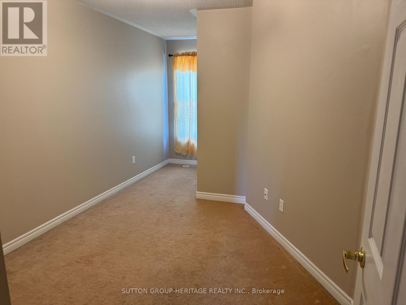 12 - 1250 St. Martins Drive W, Pickering, Ontario  L1W 0A2 - Photo 12 - E13640828