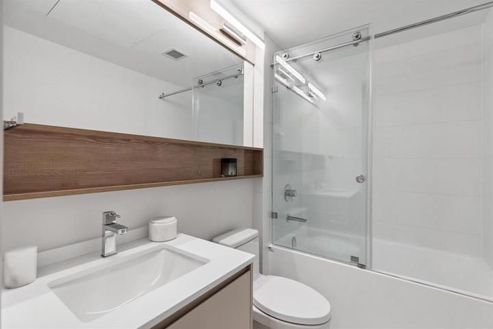 711 1526 Finlay Street, White Rock, British Columbia  V4B 4L9 - Photo 11 - R3153674