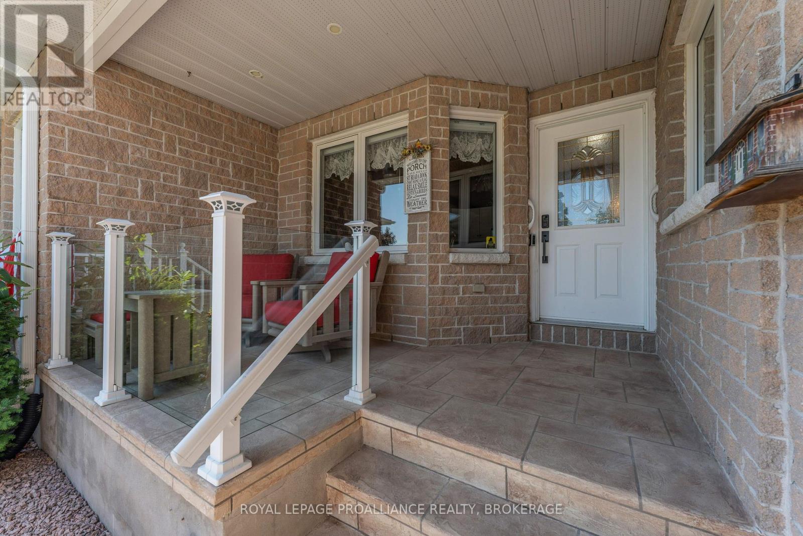 523 Trimble Gate, Kingston, Ontario  K7M 8Z2 - Photo 4 - X13650444
