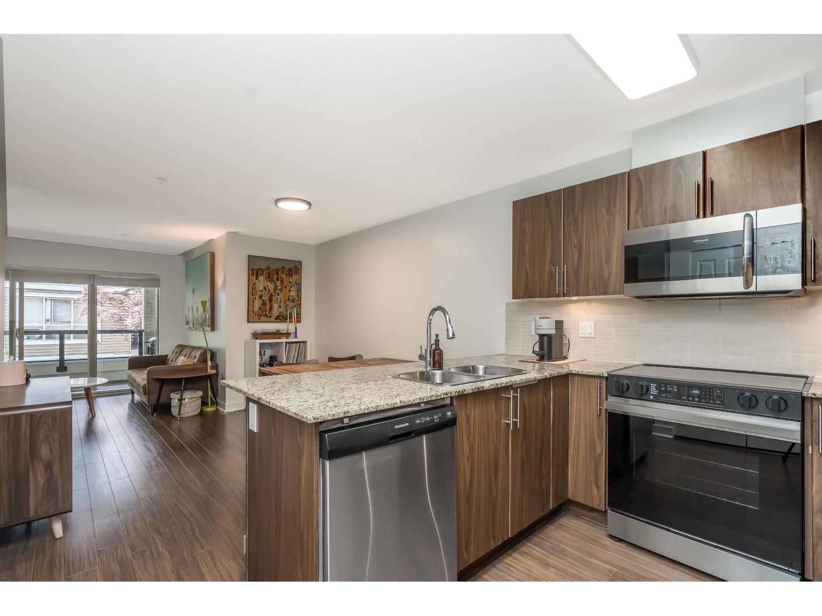 A218 8929 202 Street, Langley, British Columbia  V1M 0B4 - Photo 5 - R3127357