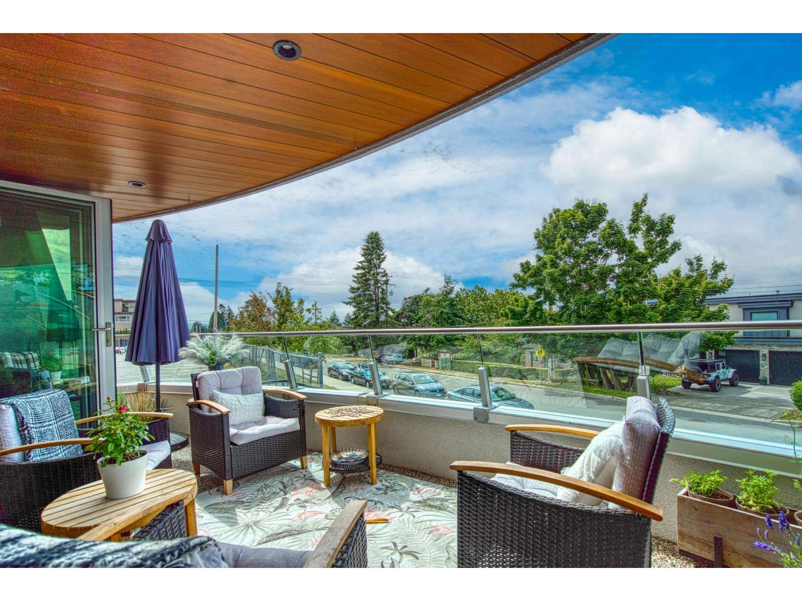 101 15219 Royal Avenue, White Rock, British Columbia  V4B 1M4 - Photo 25 - R3138544