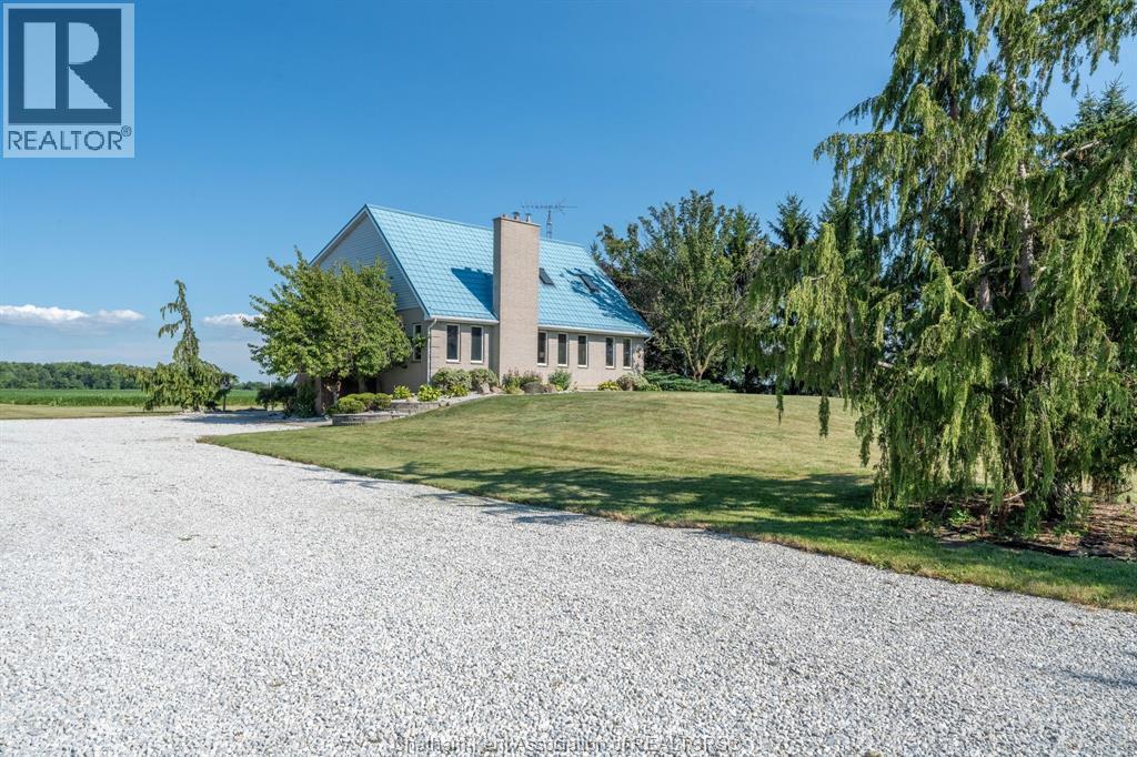1270 Mandaumin ROAD, Dawn-Euphemia, Ontario