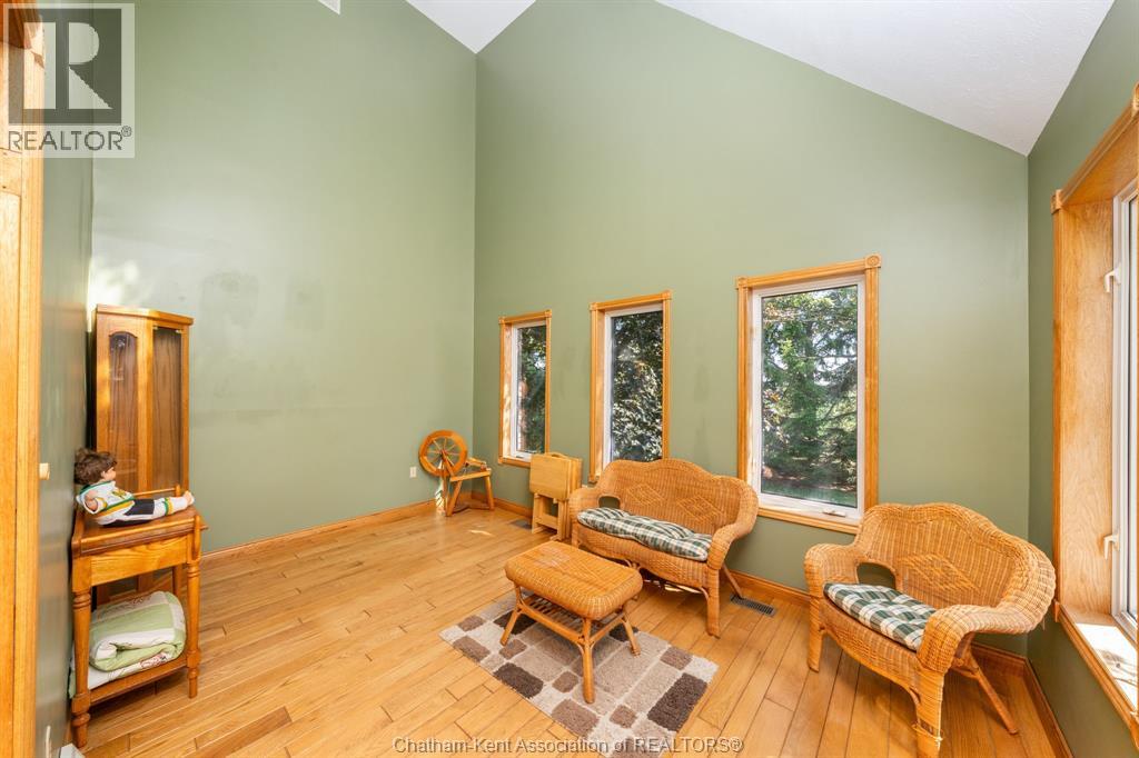 1270 Mandaumin Road, Dawn-Euphemia, Ontario  N0P 2M0 - Photo 14 - 26018640