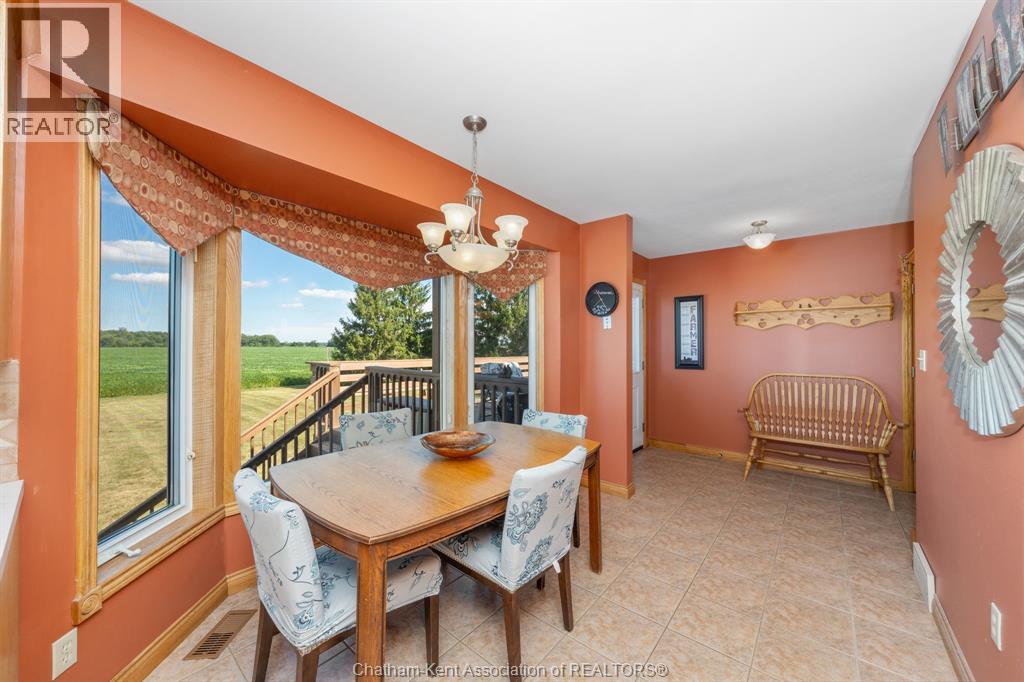 1270 Mandaumin Road, Dawn-Euphemia, Ontario  N0P 2M0 - Photo 16 - 26018640