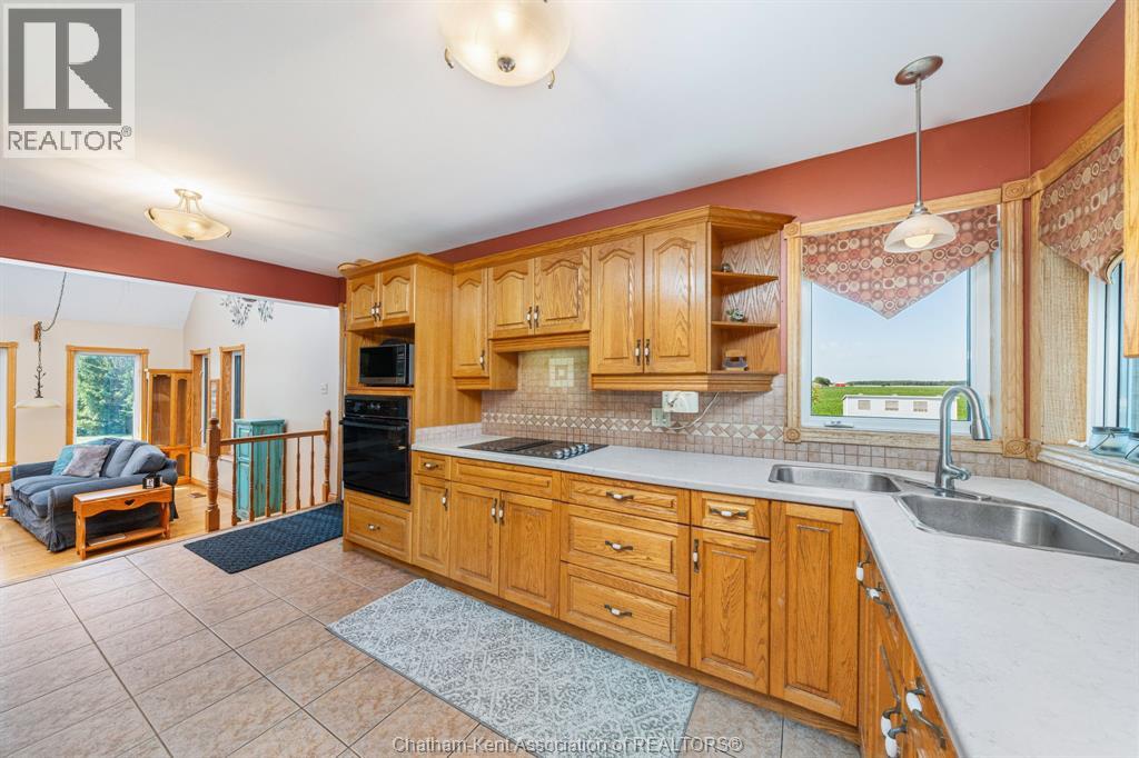 1270 Mandaumin Road, Dawn-Euphemia, Ontario  N0P 2M0 - Photo 19 - 26018640