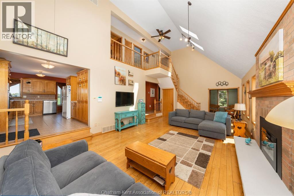1270 Mandaumin Road, Dawn-Euphemia, Ontario  N0P 2M0 - Photo 8 - 26018640