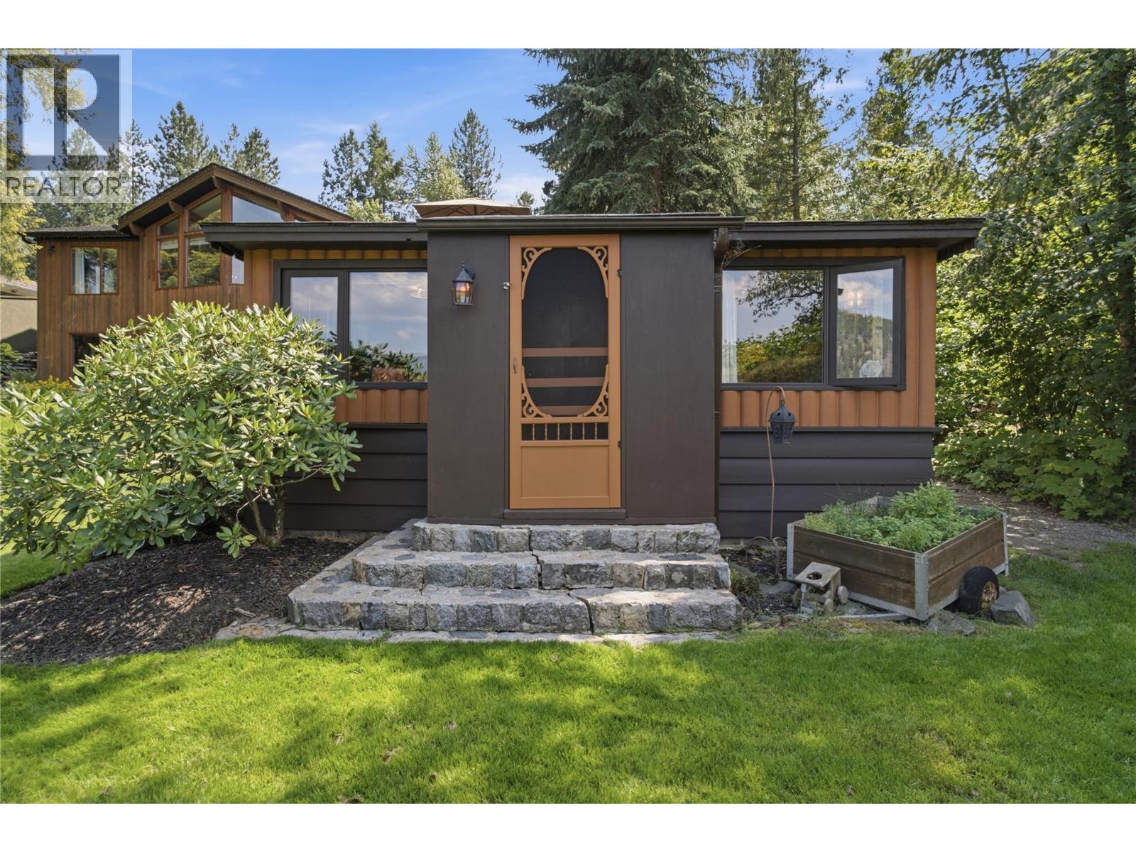 102 Sandner Road, Christina Lake, British Columbia  V0H 1E0 - Photo 63 - 10394018