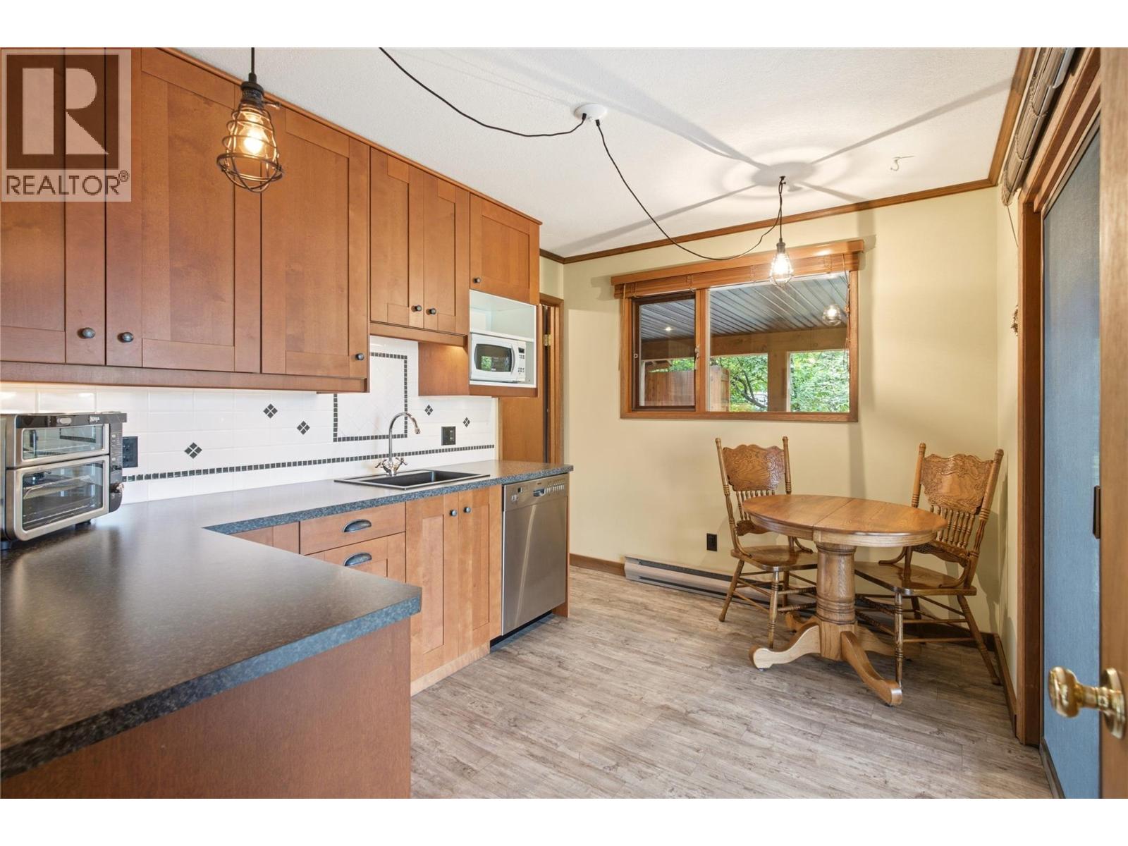 102 Sandner Road, Christina Lake, British Columbia  V0H 1E0 - Photo 44 - 10394018