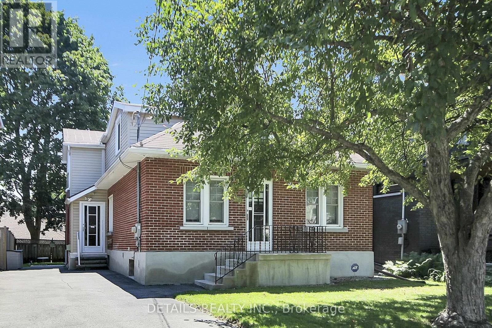 88 Helena Street, Ottawa, Ontario  K1Y 3N1 - Photo 3 - X13650532