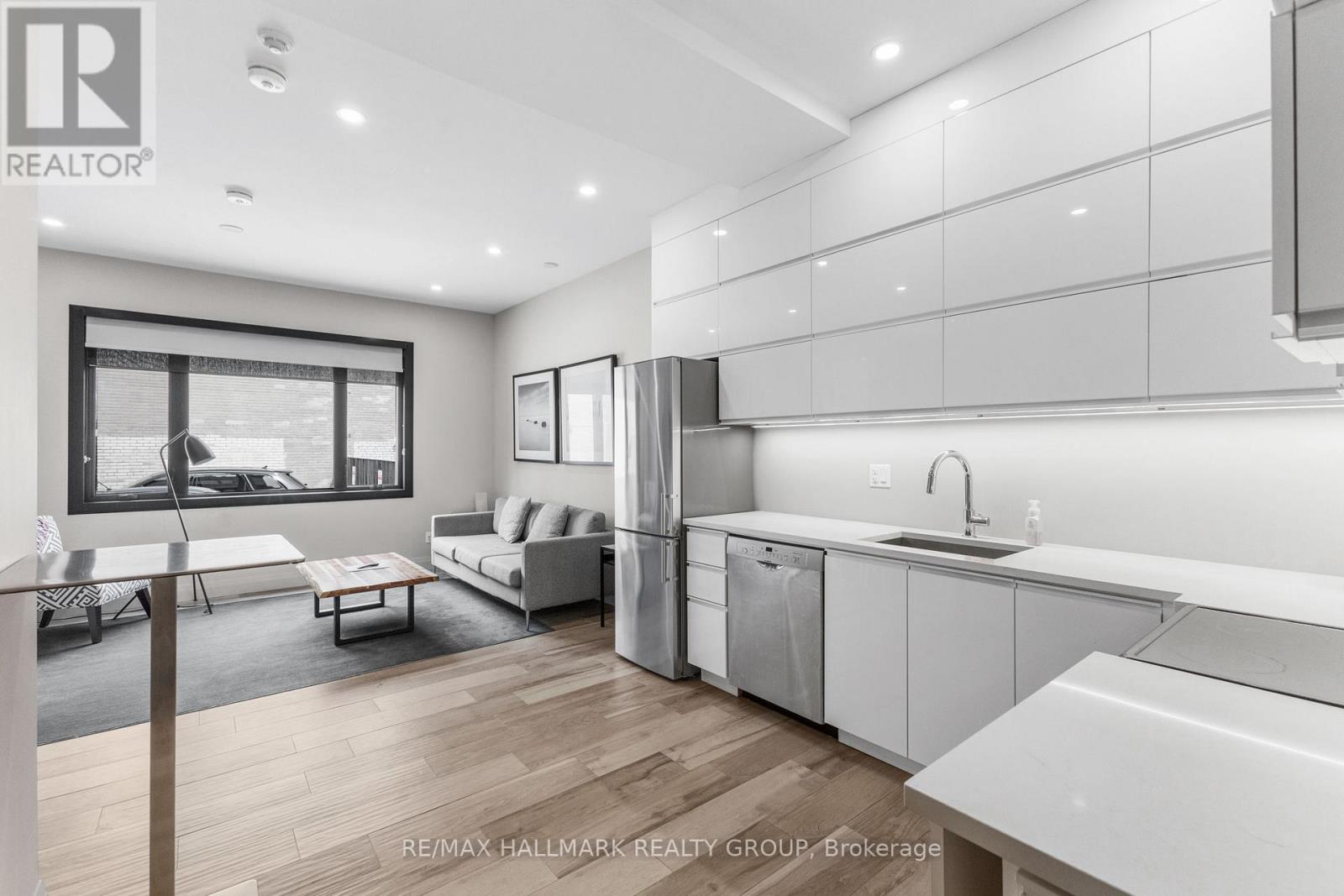 2 - 201 Maclaren Street, Ottawa, Ontario  K2P 0L4 - Photo 6 - X13650590