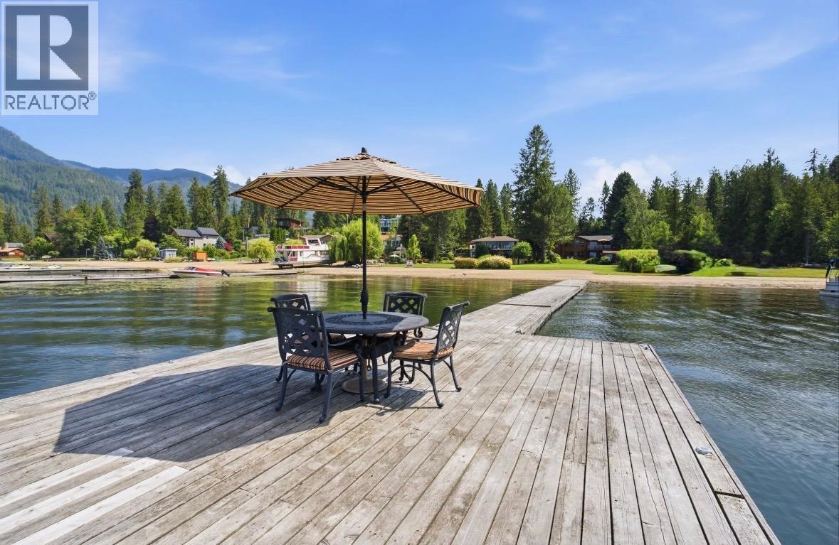 102 Sandner Road, Christina Lake, British Columbia  V0H 1E0 - Photo 73 - 10394018