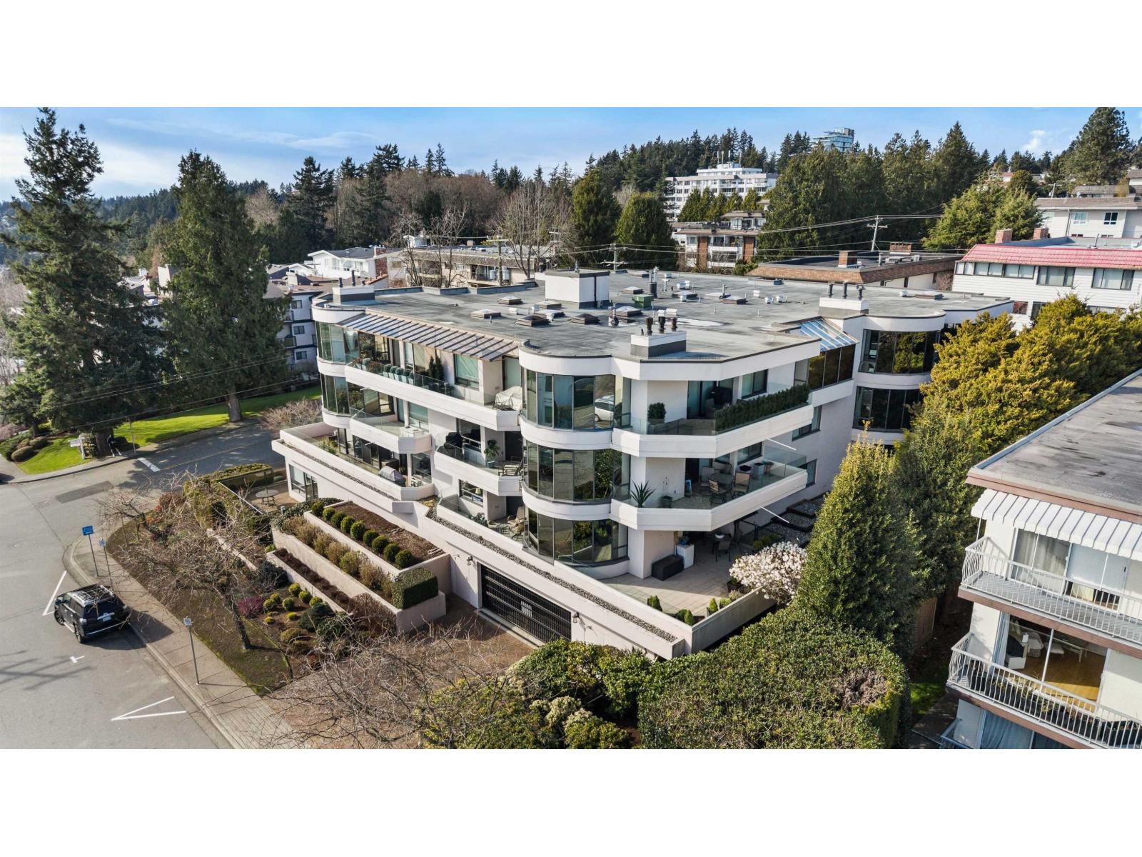 302 1250 Martin Street, White Rock, British Columbia  V4B 3W3 - Photo 4 - R3153388