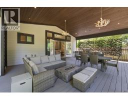 23257 DOGWOOD AVENUE, Maple Ridge, British Columbia