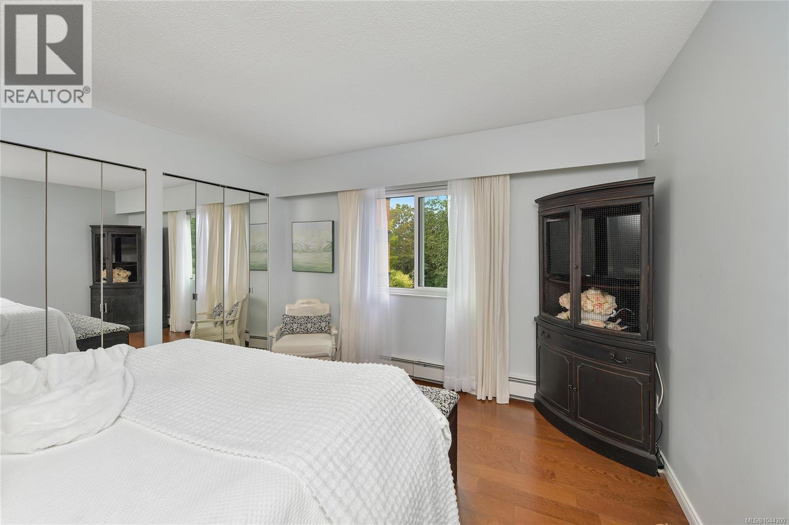 305 2930 Cook St, Victoria, British Columbia  V8W 3G3 - Photo 11 - 1044300