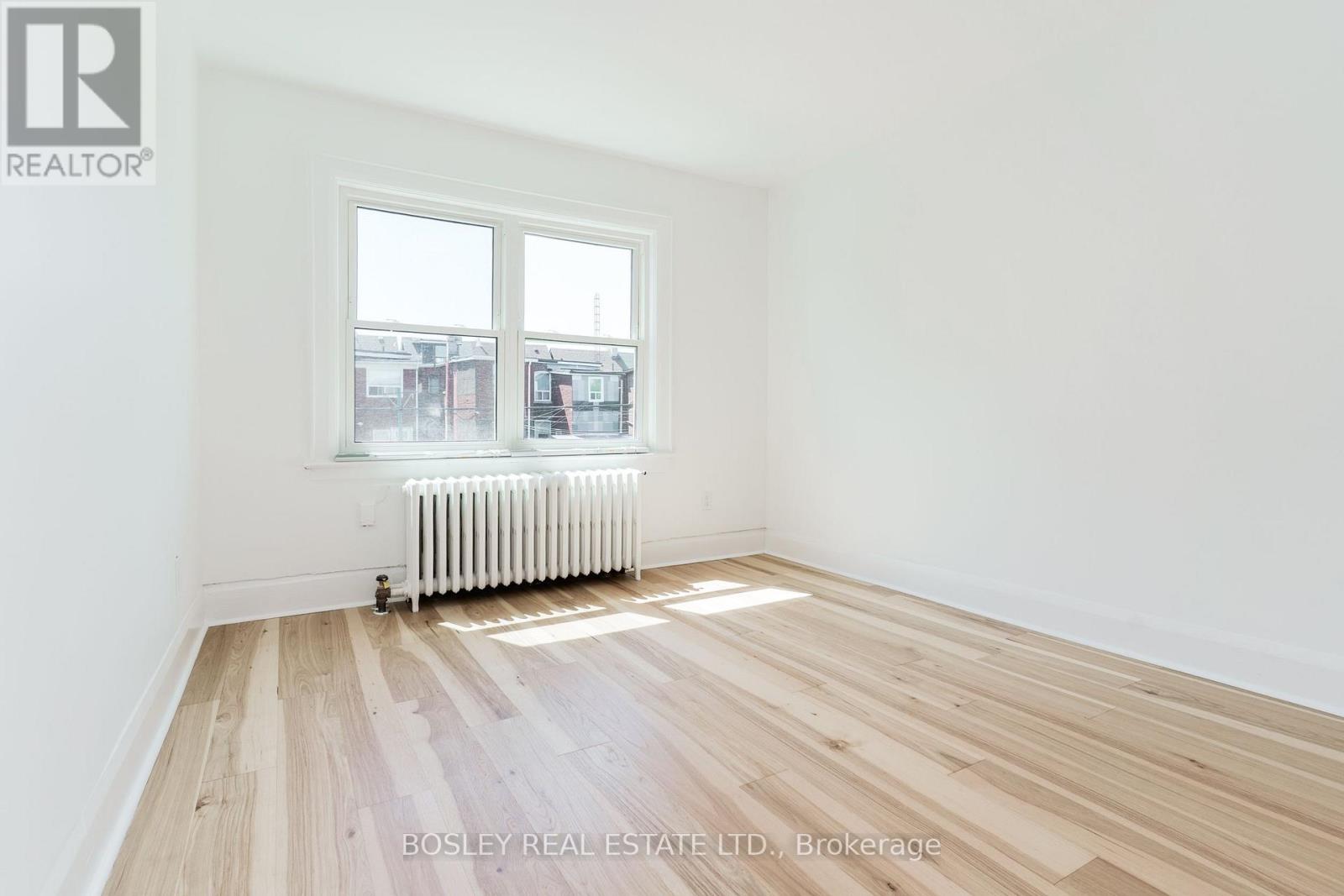 1 - 210 Westmount Avenue, Toronto, Ontario  M6E 3M8 - Photo 15 - C13650354