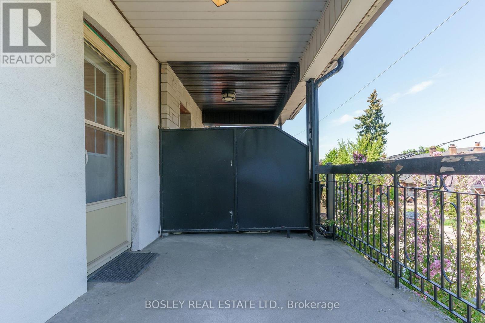 1 - 210 Westmount Avenue, Toronto, Ontario  M6E 3M8 - Photo 40 - C13650354