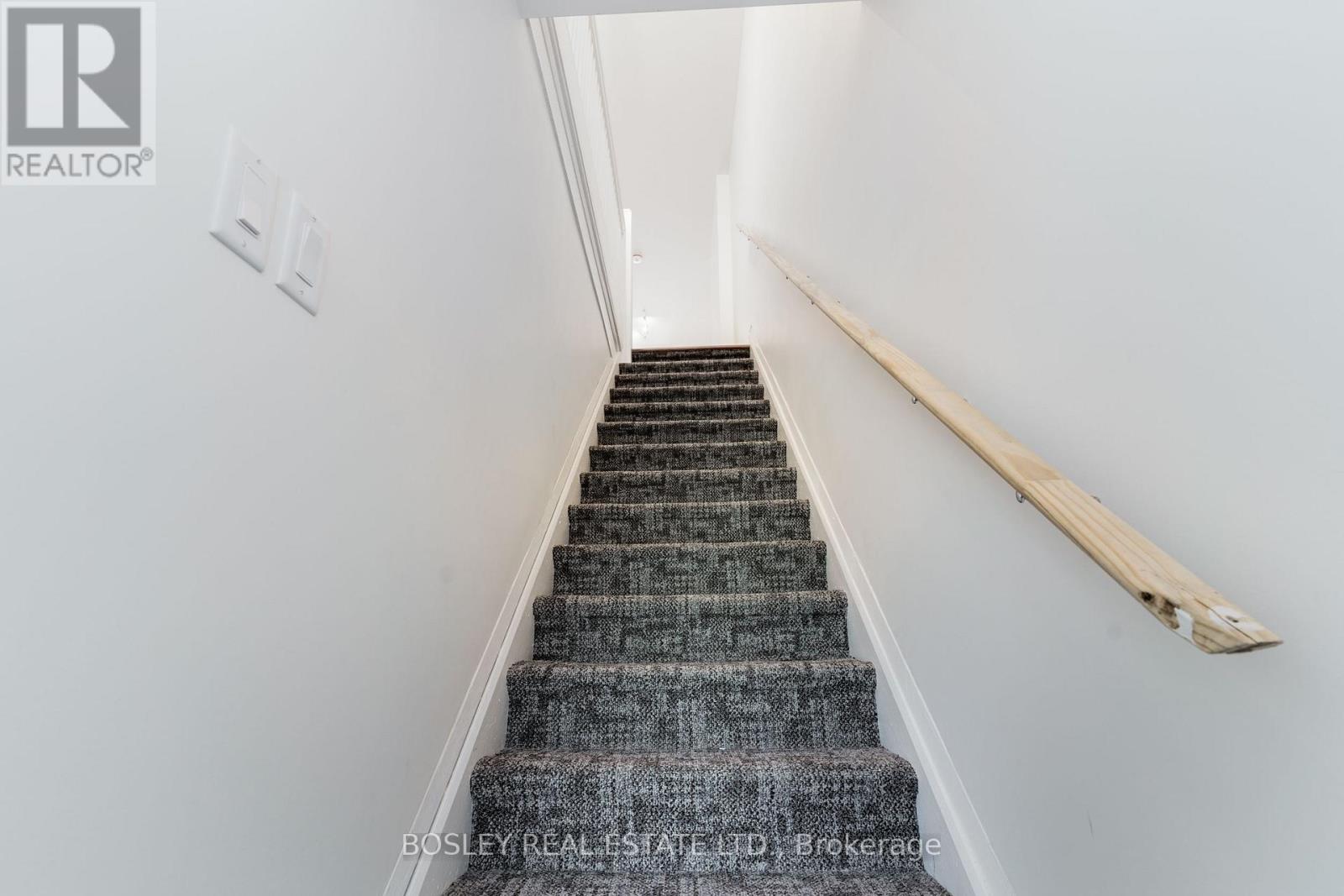 1 - 210 Westmount Avenue, Toronto, Ontario  M6E 3M8 - Photo 41 - C13650354