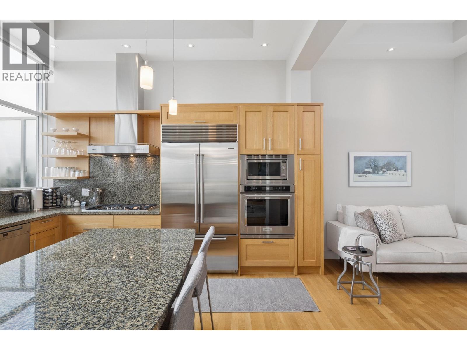 Ph1 2210 Chippendale Road, West Vancouver, British Columbia V7S 3J4 - Photo 17 - R3153666