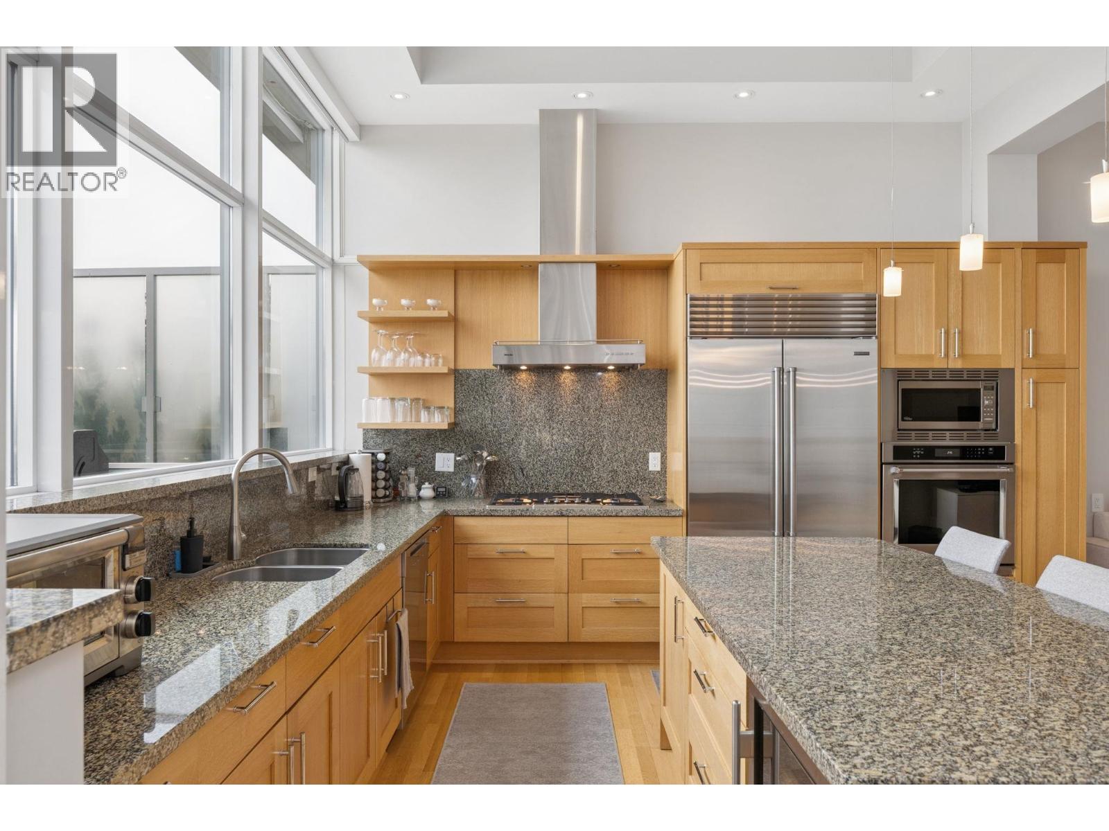 Ph1 2210 Chippendale Road, West Vancouver, British Columbia V7S 3J4 - Photo 18 - R3153666