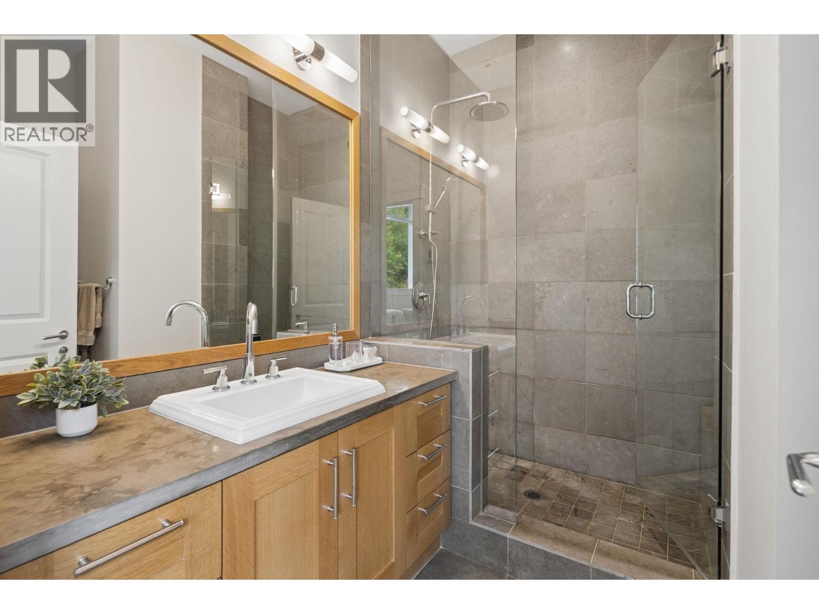 Ph1 2210 Chippendale Road, West Vancouver, British Columbia V7S 3J4 - Photo 31 - R3153666