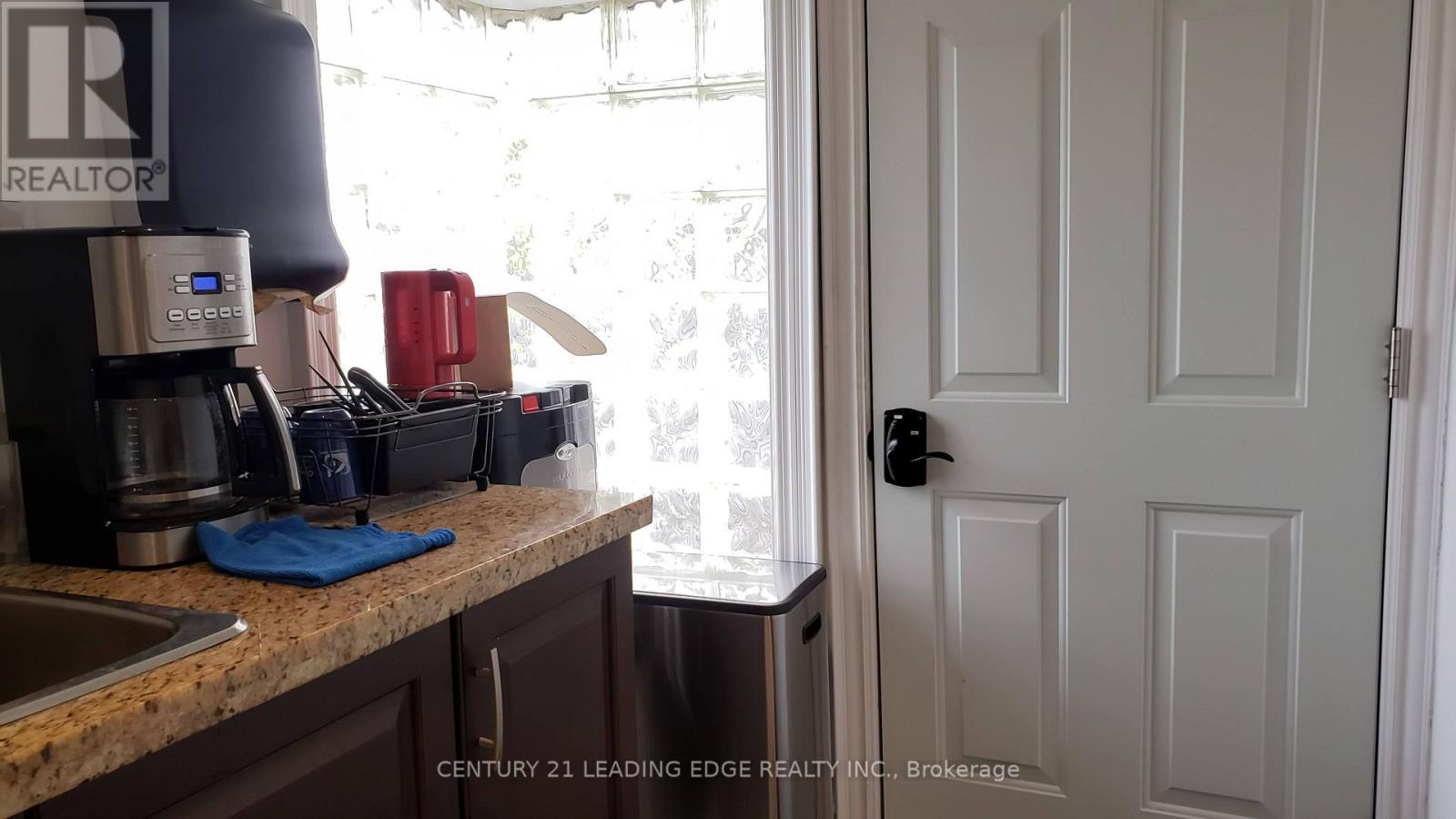 Part B - 10873 Kennedy Road, Markham, Ontario L6C 1P2 - Photo 28 - N13647376