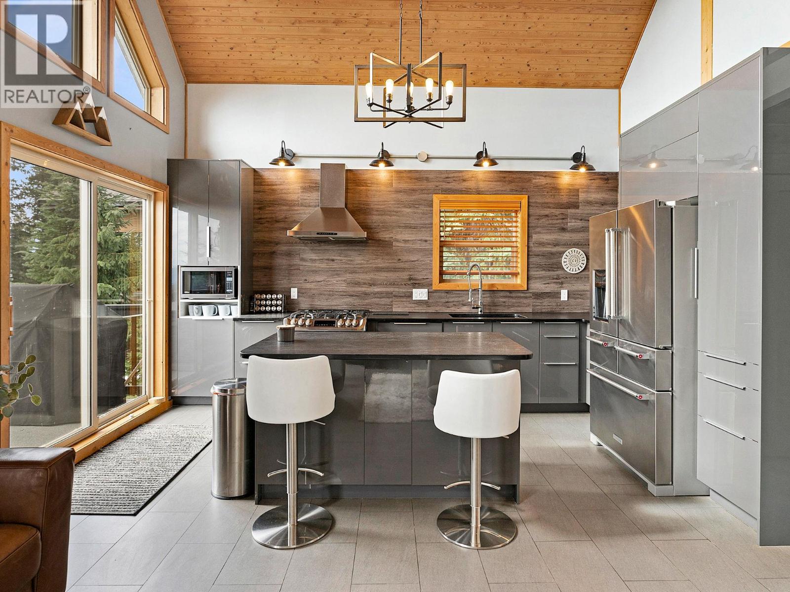 4833 Snow Pines Road, Big White, British Columbia  V1P 1T4 - Photo 9 - 10397120