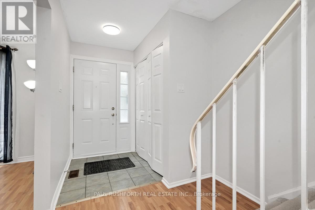 1107 Meadowlands Drive, Ottawa, Ontario  K2C 0K5 - Photo 3 - X13436632