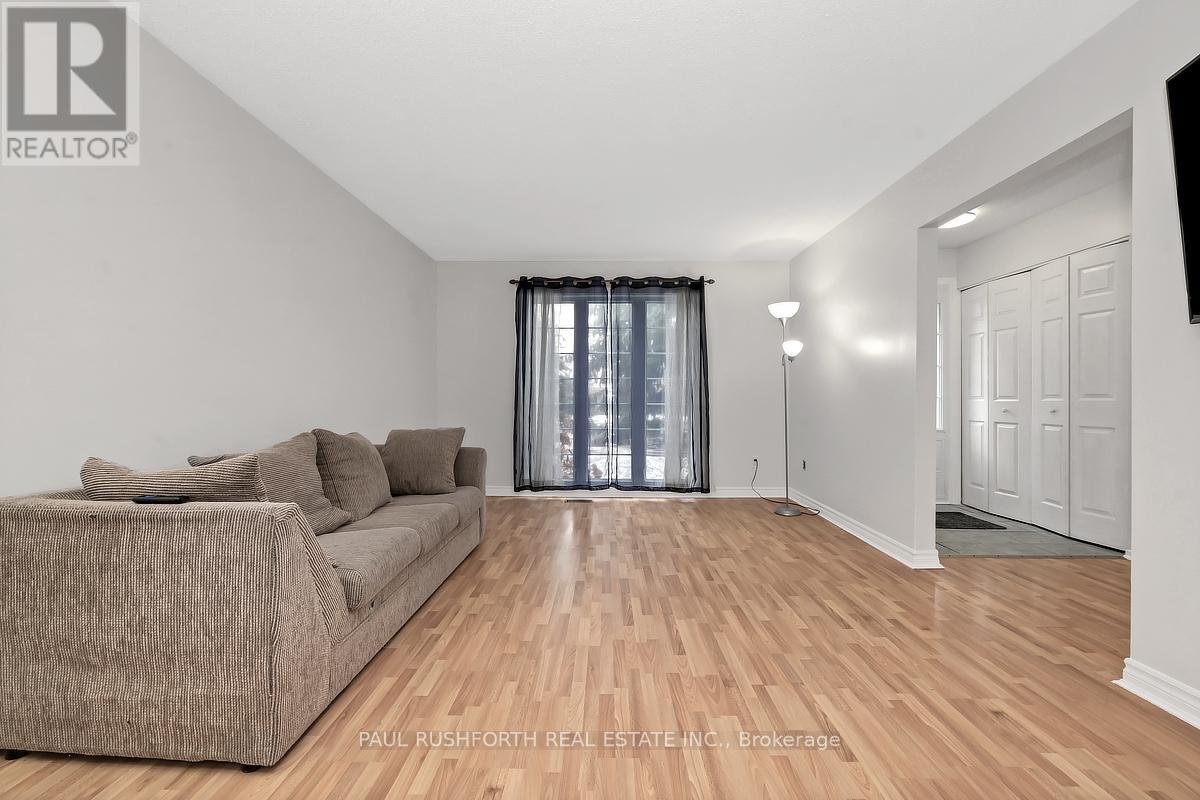 1107 Meadowlands Drive, Ottawa, Ontario  K2C 0K5 - Photo 6 - X13436632
