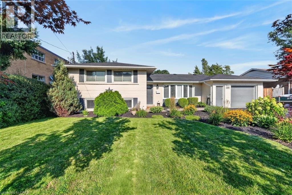 4387 Jackson Street, Beamsville, Ontario  L3J 0N9 - Photo 2 - 40852420