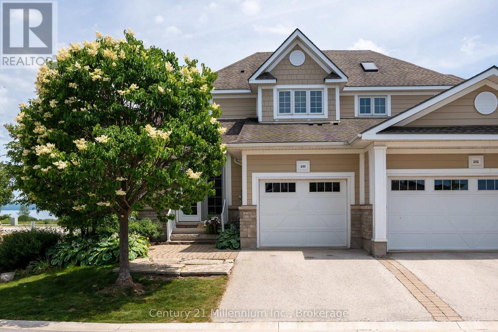 200 Ironwood Way, Georgian Bluffs, Ontario  N0H 1S0 - Photo 2 - X13650534