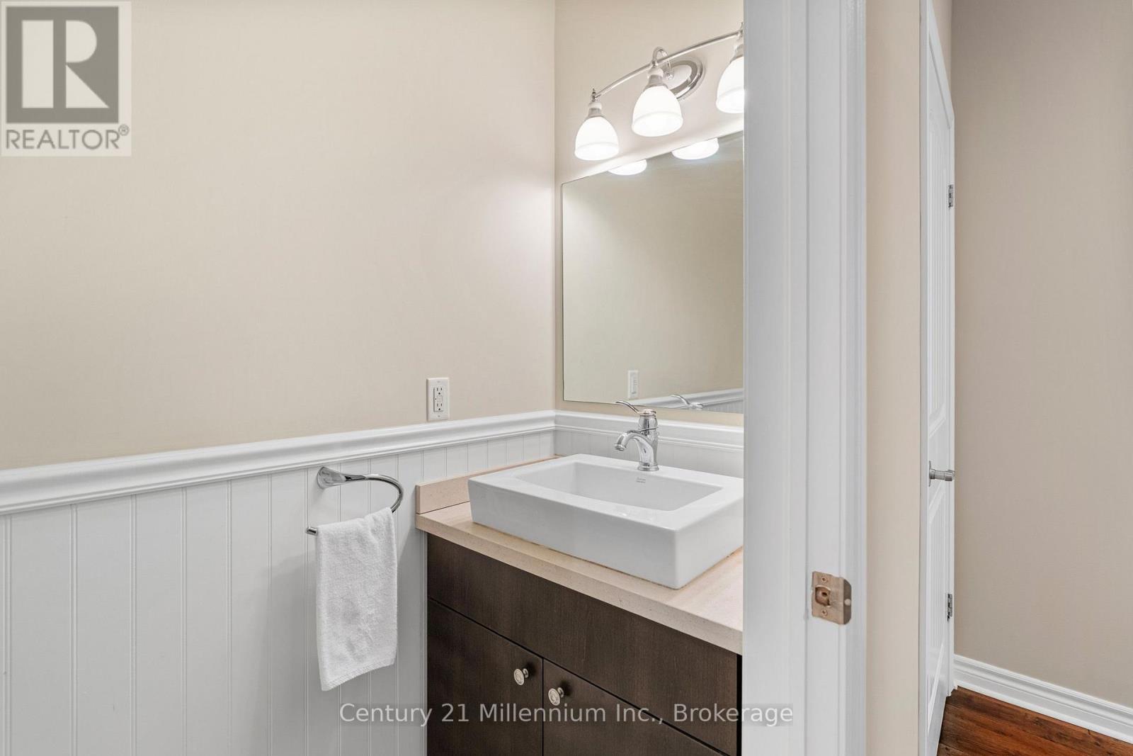 200 Ironwood Way, Georgian Bluffs, Ontario  N0H 1S0 - Photo 28 - X13650534