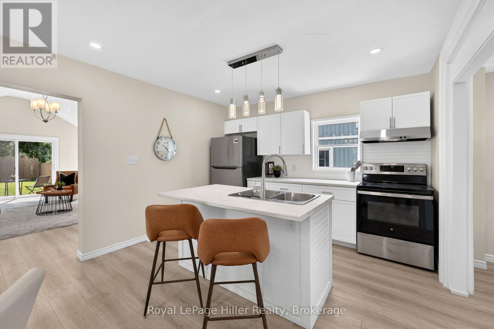 137 Rebecca Street, Stratford, Ontario N5A 3P4 - Photo 11 - X13650538
