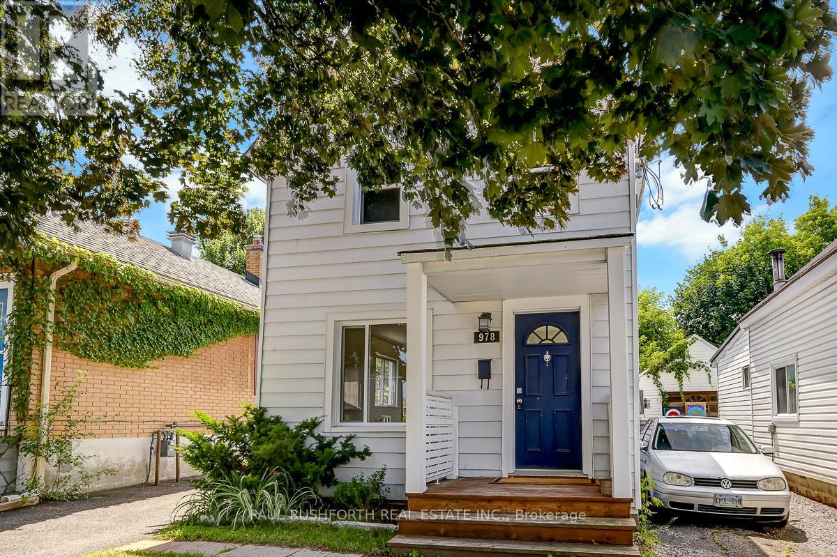 978 ADMIRAL AVENUE, Ottawa, Ontario