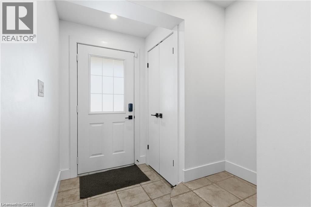 1253 Silvan Forest Drive Unit# 7, Burlington, Ontario  L7M 0B7 - Photo 26 - 40845040