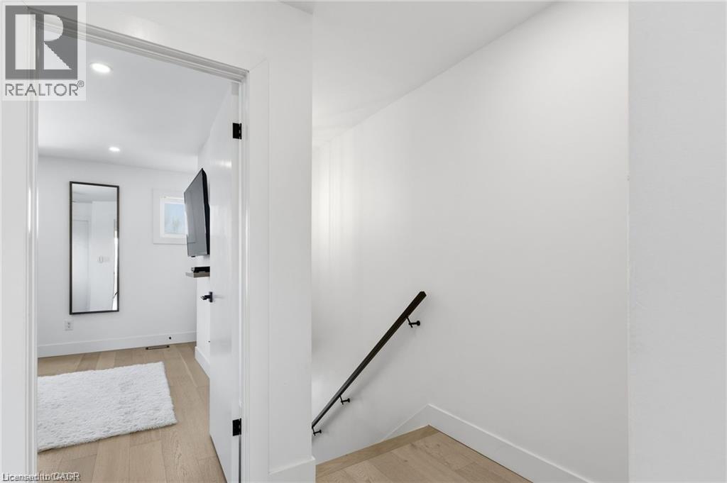 1253 Silvan Forest Drive Unit# 7, Burlington, Ontario  L7M 0B7 - Photo 19 - 40845040