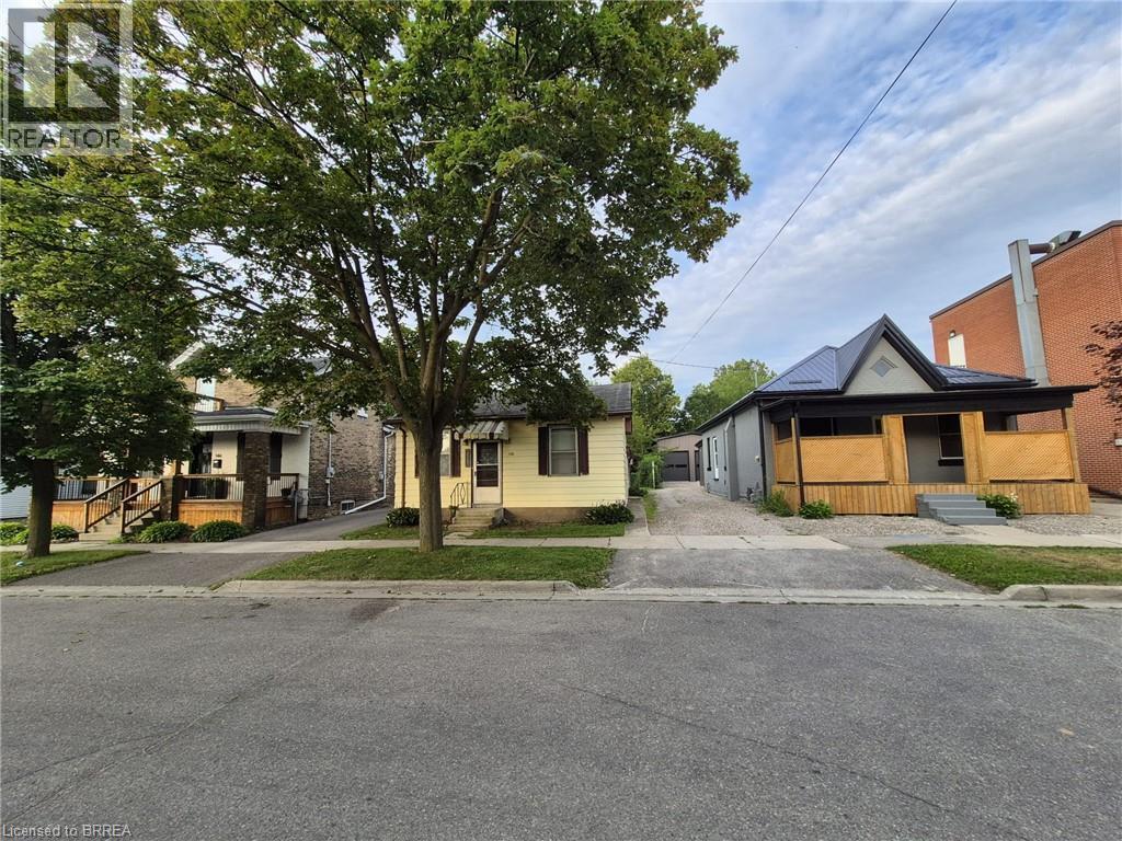 148 Pearl Street, Brantford, Ontario  N3T 3P4 - Photo 3 - 40853174