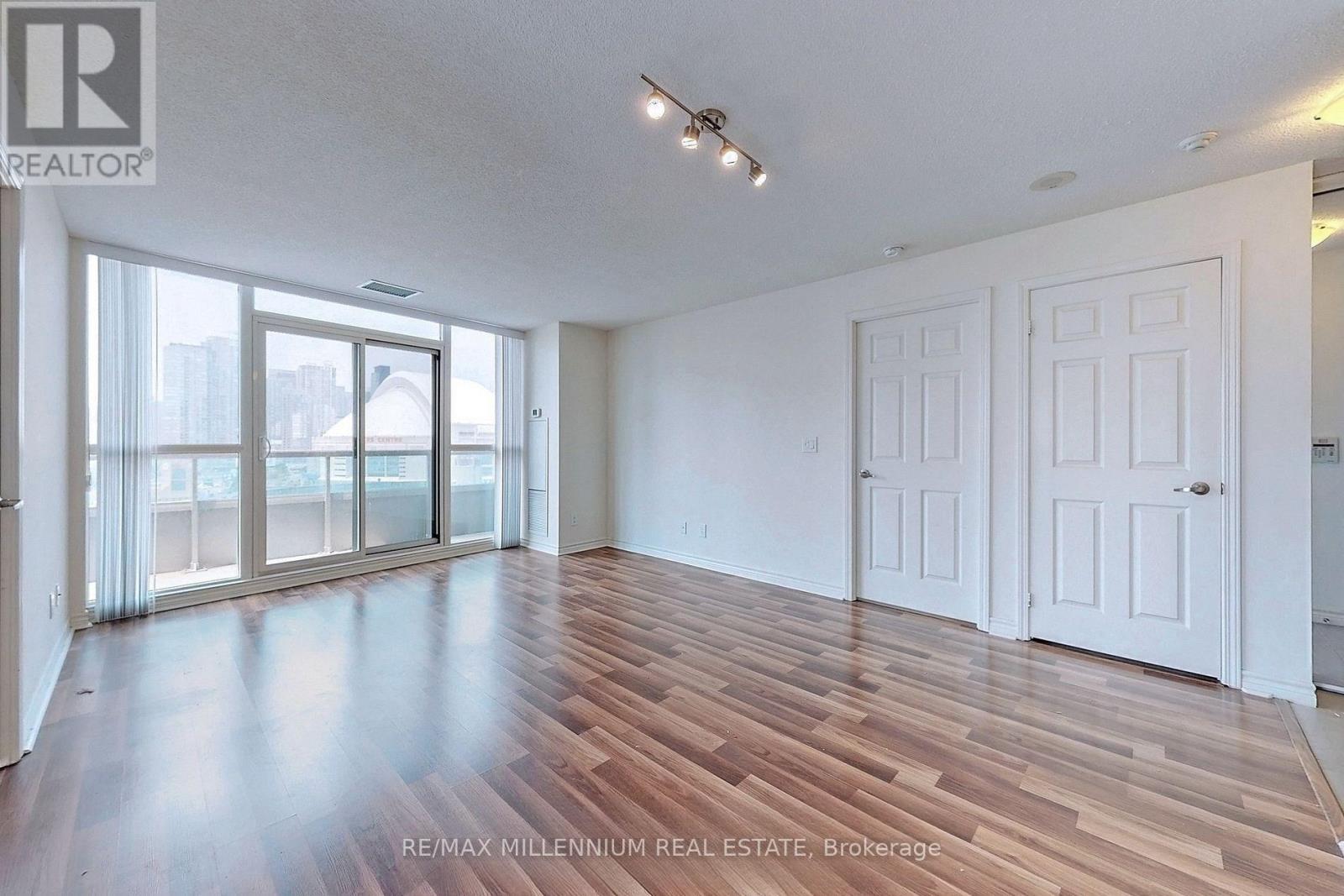 1508 - 25 Lower Simcoe Street, Toronto, Ontario  M5J 0C8 - Photo 5 - C13650544