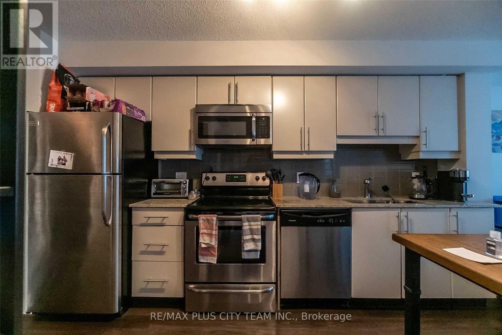 602 - 33 Bay Street, Toronto, Ontario  M5J 2Z3 - Photo 6 - C13650554