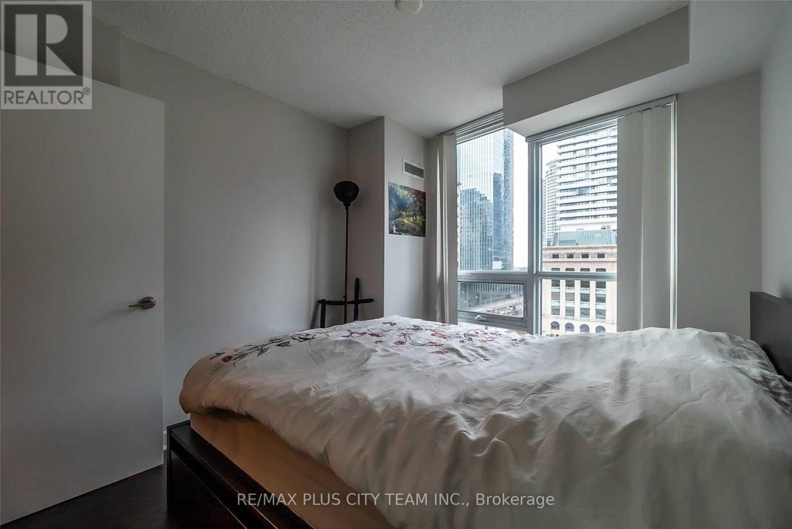 602 - 33 Bay Street, Toronto, Ontario  M5J 2Z3 - Photo 9 - C13650554