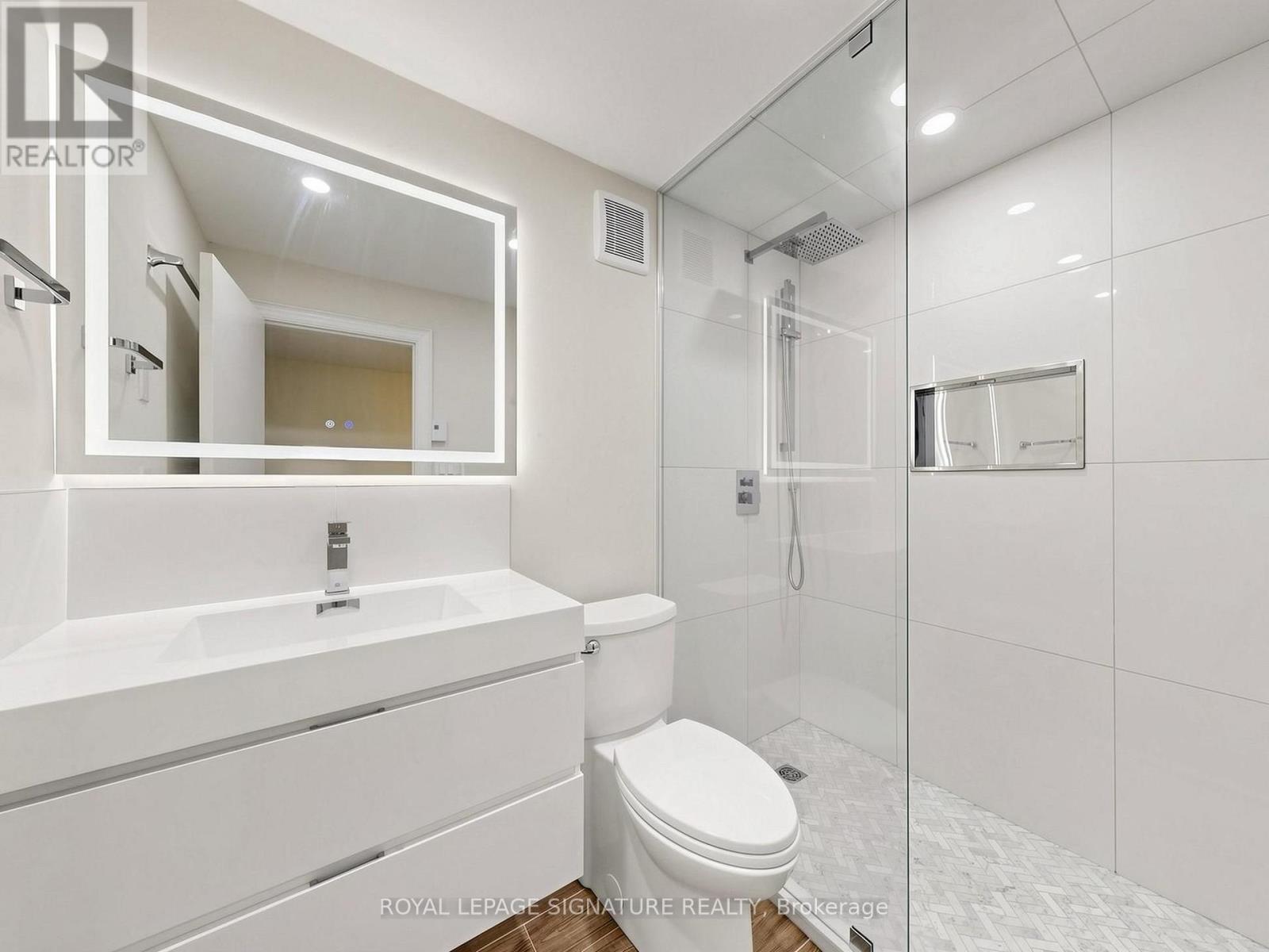 Lower - 75 Brunswick Avenue, Toronto, Ontario  M5S 2L8 - Photo 17 - C13650556
