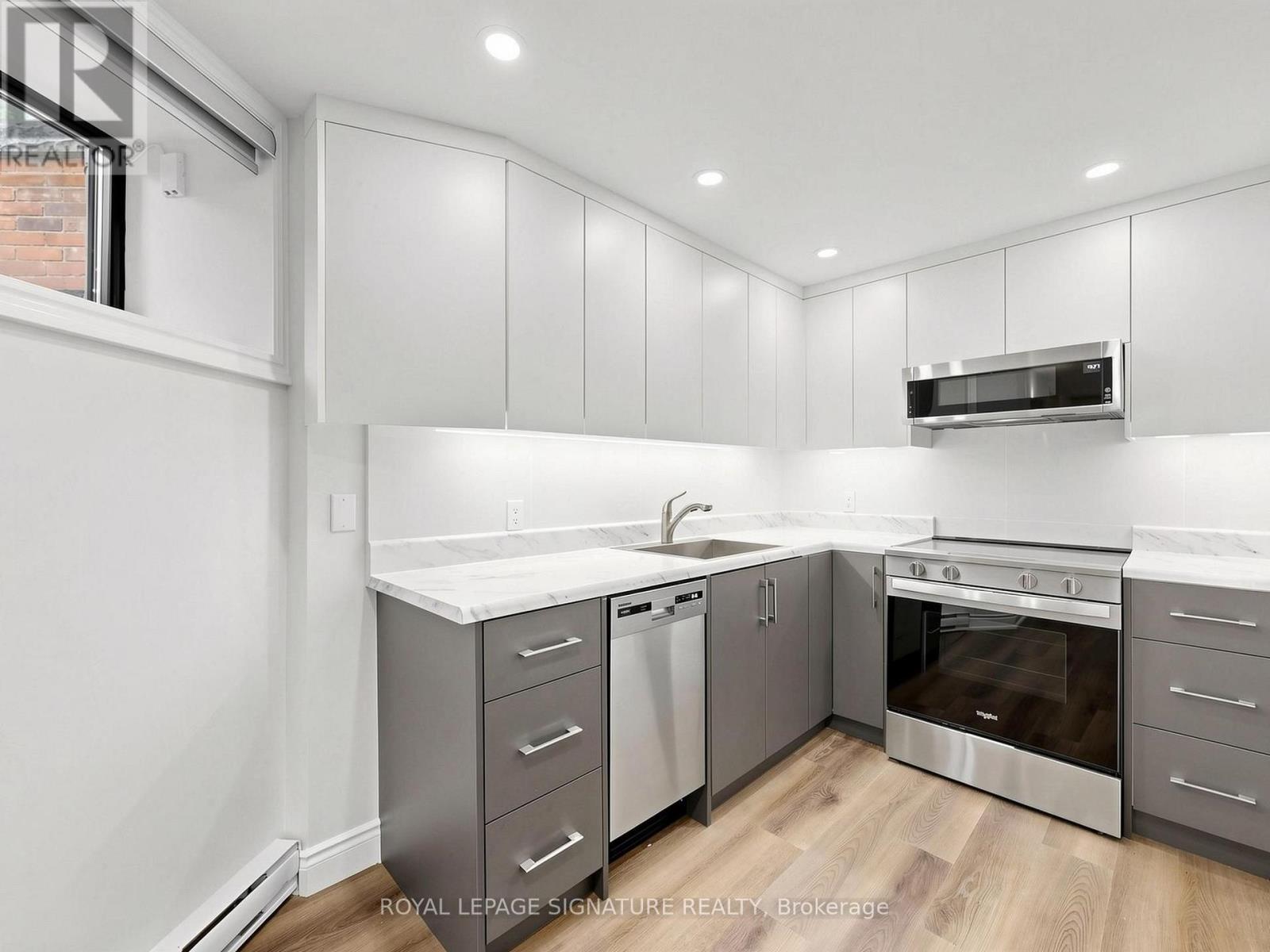 Lower - 75 Brunswick Avenue, Toronto, Ontario  M5S 2L8 - Photo 9 - C13650556