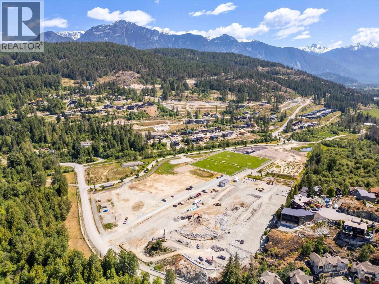 7232 Vistas Drive, Pemberton, British Columbia  V0N 2L0 - Photo 4 - R3153350