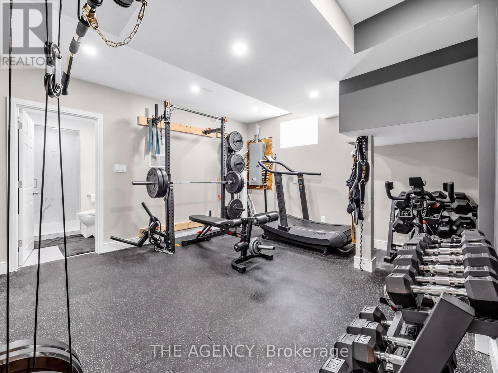 576 Oakwood Drive, Pickering, Ontario  L1W 2W7 - Photo 41 - E13650454