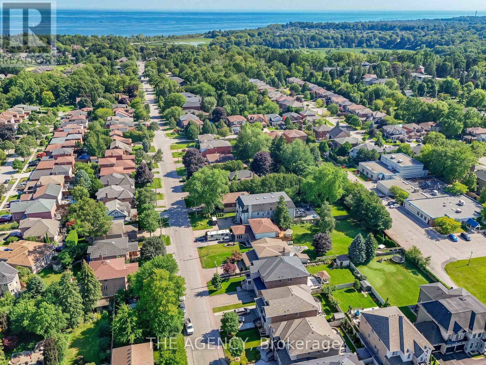 576 Oakwood Drive, Pickering, Ontario  L1W 2W7 - Photo 49 - E13650454