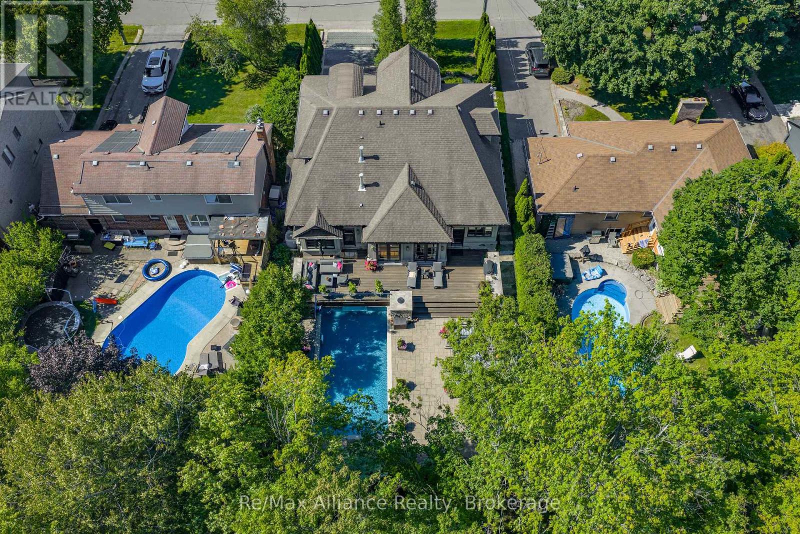 379 River Side Drive, Oakville, Ontario  L6K 3N6 - Photo 48 - W13647310