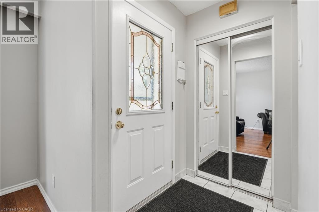 97 Uxbridge Crescent, Kitchener, Ontario N2E 2S2 - Photo 6 - 40850618