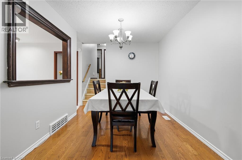 97 Uxbridge Crescent, Kitchener, Ontario N2E 2S2 - Photo 14 - 40850618